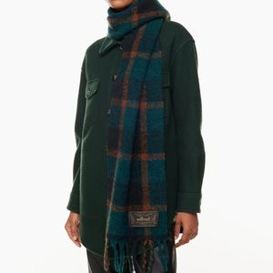 Wilfred Free Aritzia Geneva Scarf